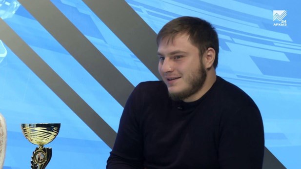 Ислам Борисович Текеев