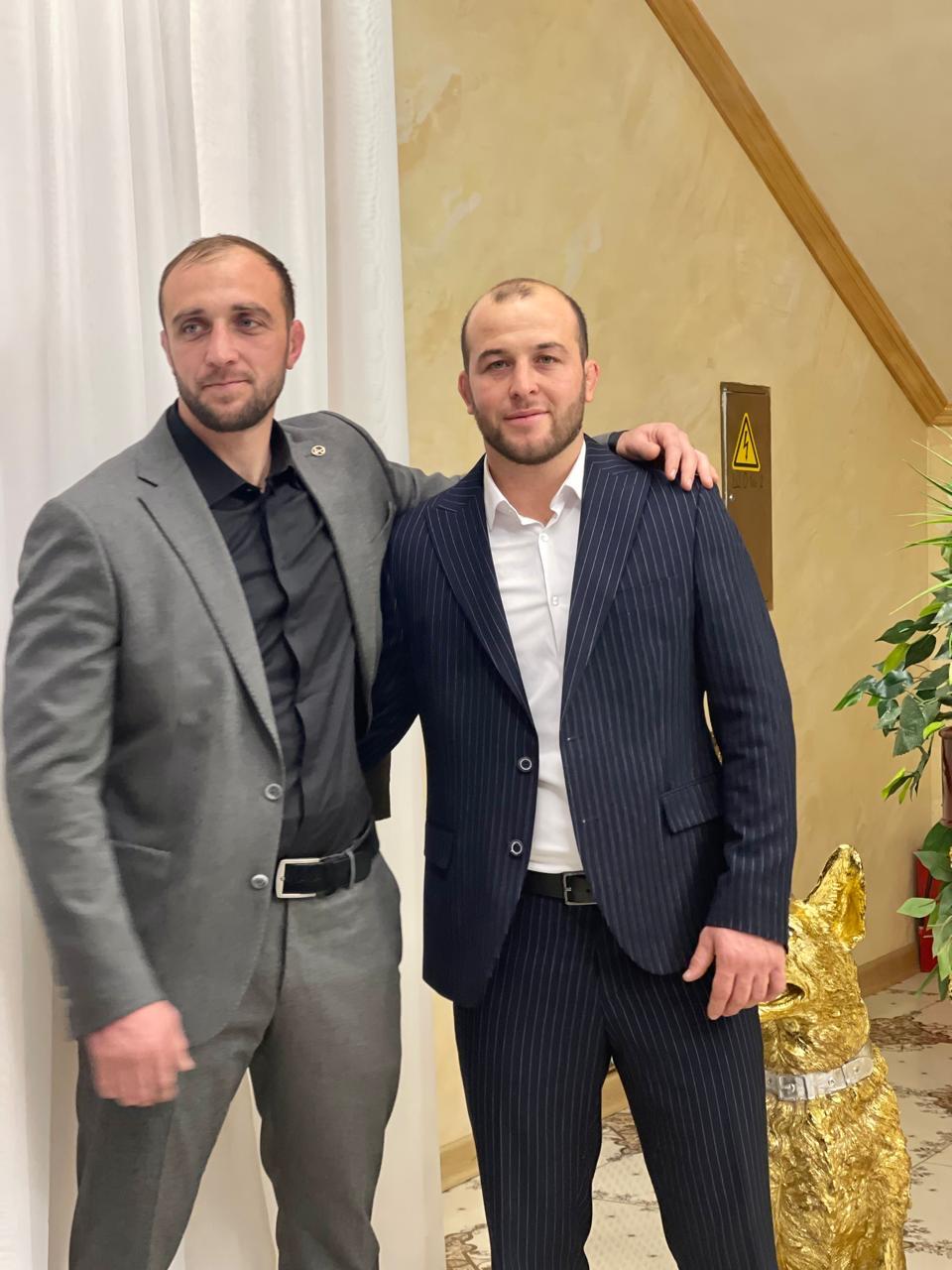 Братья Мурат и Азамат  Татаркуловы